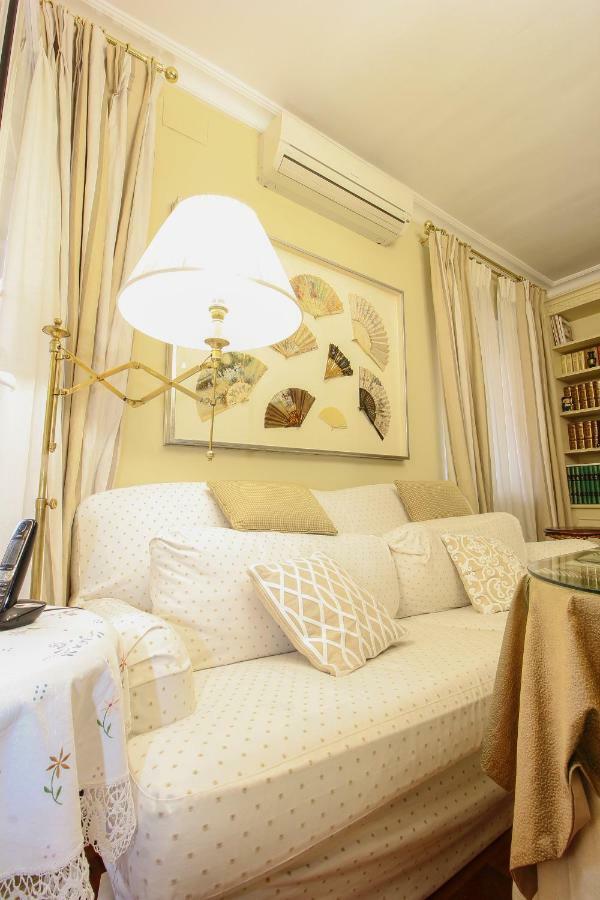 Apartamento La Feria Seville Exterior photo
