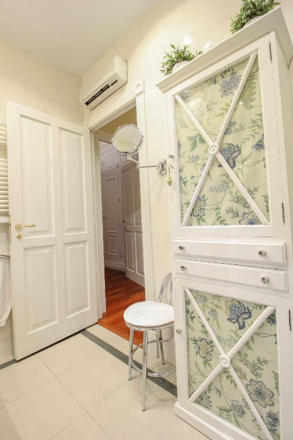 Apartamento La Feria Seville Exterior photo