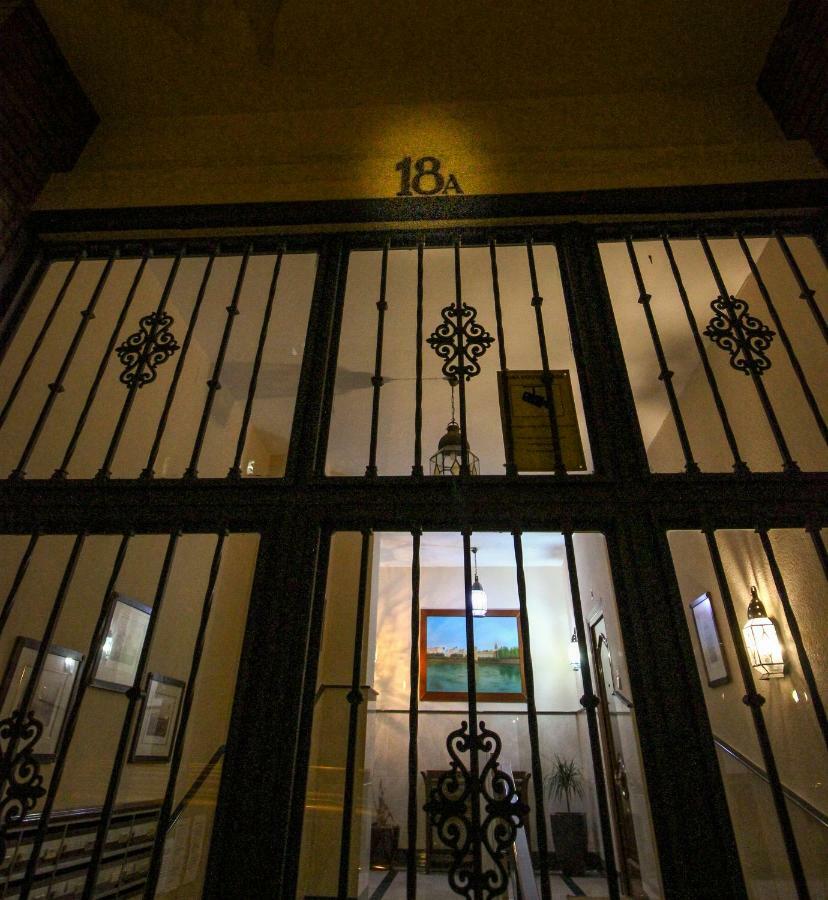 Apartamento La Feria Seville Exterior photo