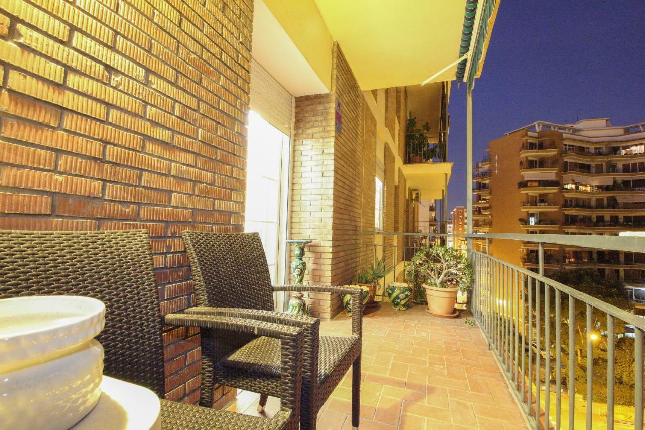Apartamento La Feria Seville Exterior photo